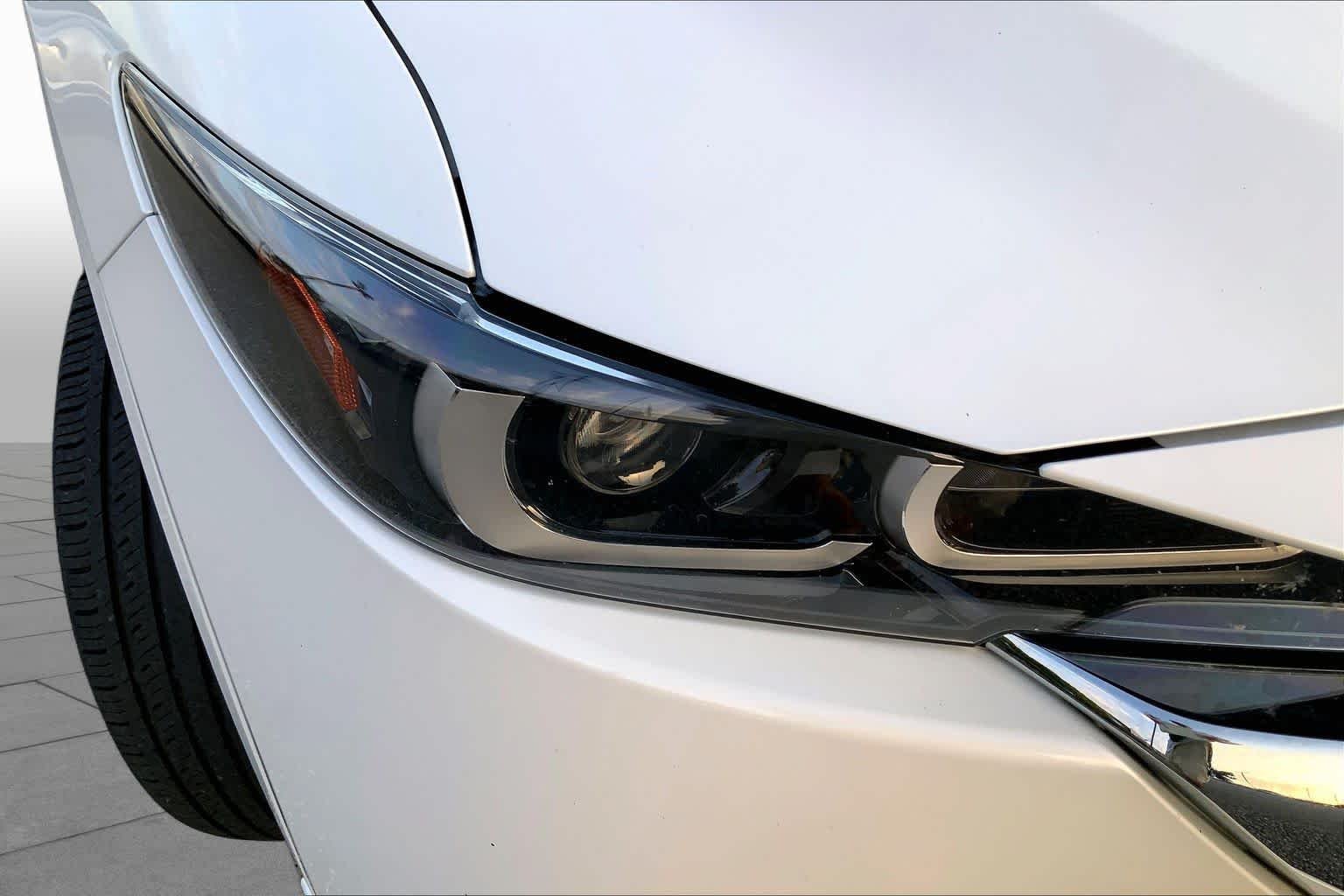 Used 2025 Rhodium White Metallic Mazda 2.5 S Preferred Package image 25