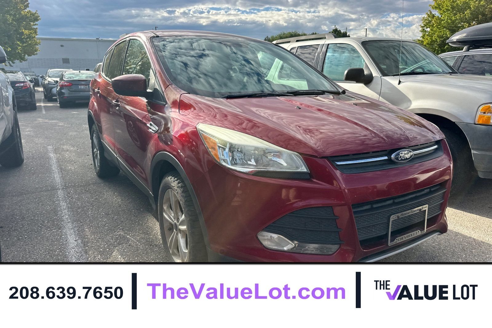 Used 2016 Red Ford SE image 1