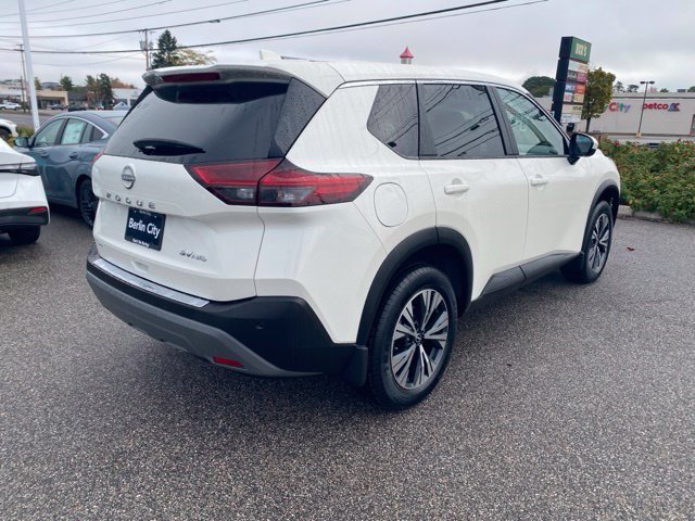 Certified Used 2023 Pearl White Nissan SV image 27