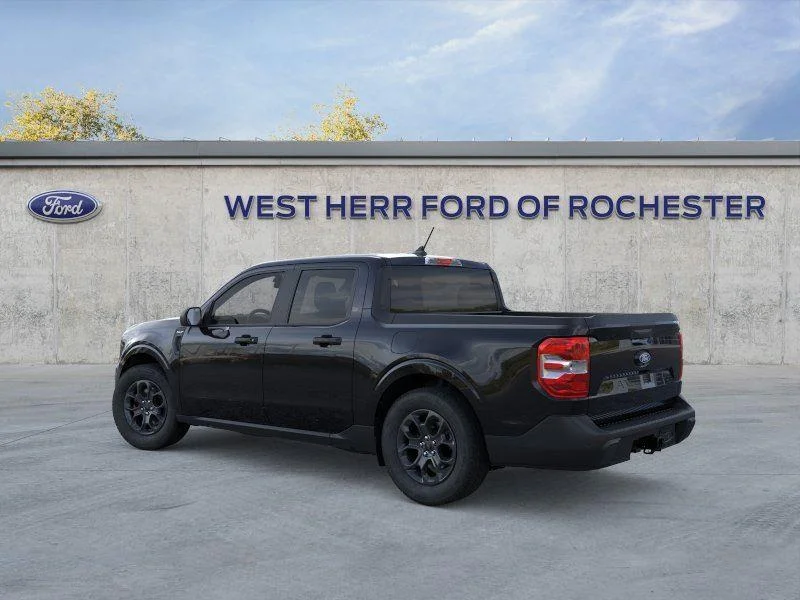 New 2026 Shadow Black Ford XLT image 4