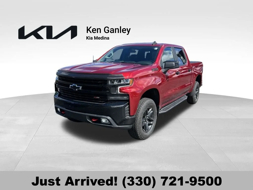 Used 2022 Red Chevrolet LT Trail Boss image 1