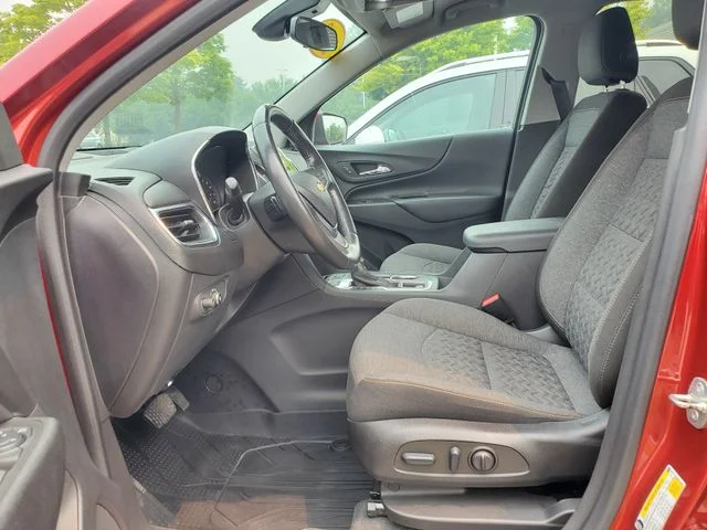 Used 2022 Red Chevrolet LT image 18
