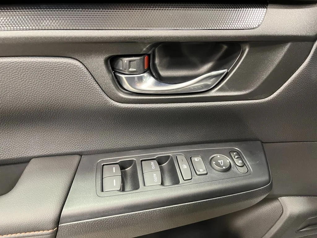 New 2026 Meteorite Gray Metallic Honda AWD Sport Hybrid image 9