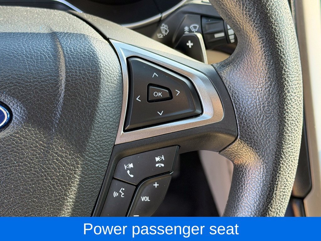 Used 2017 White Ford SE image 19