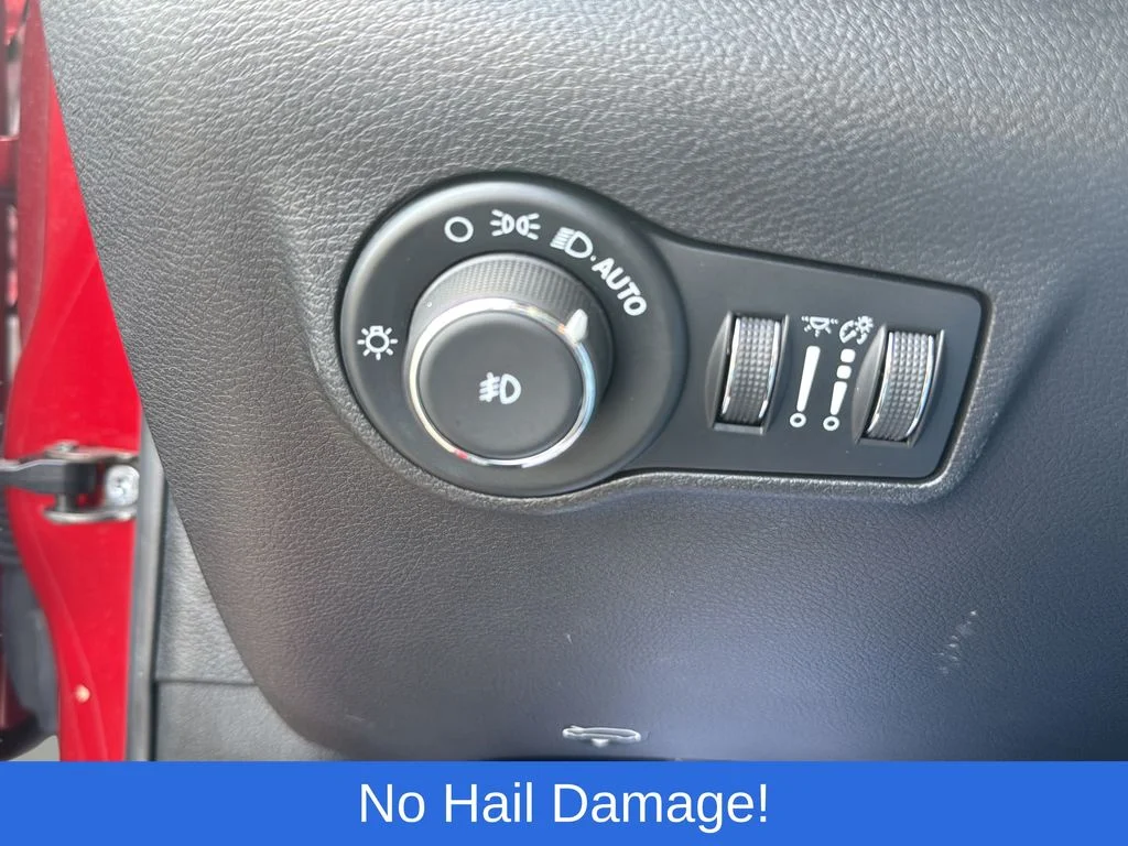 Used 2025 Red Jeep Trailhawk image 18