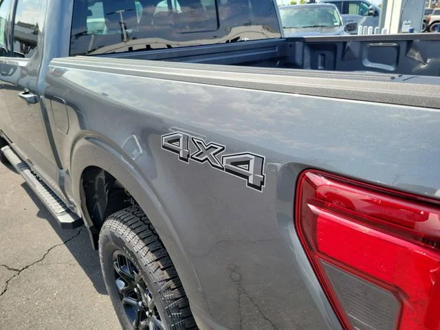 New 2026 Carbonized Gray Metallic Ford XLT image 9