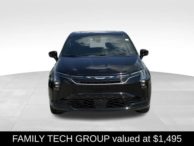 New 2027 Diamond Black Crystal Pearl-Coat Exterior Paint Chrysler Limited image 3