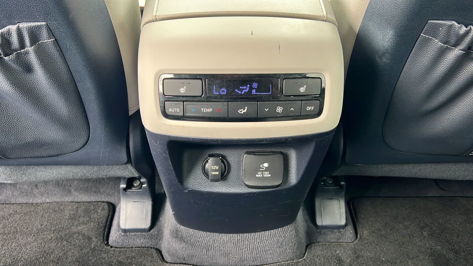 Used 2020 Hyper White Hyundai SEL image 25