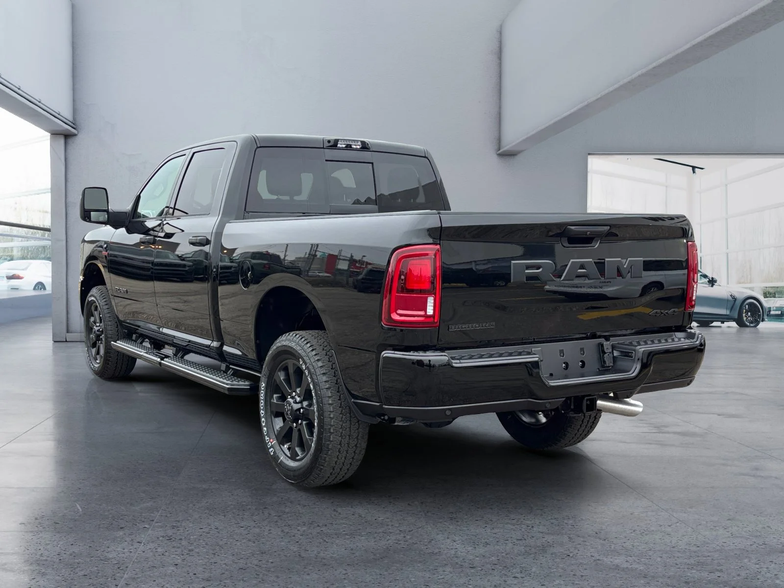 New 2027 Diamond Black Crystal Pearl Ram Big Horn image 3