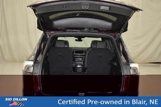 Used 2022 RICH GARNET METALLIC Buick Avenir image 14