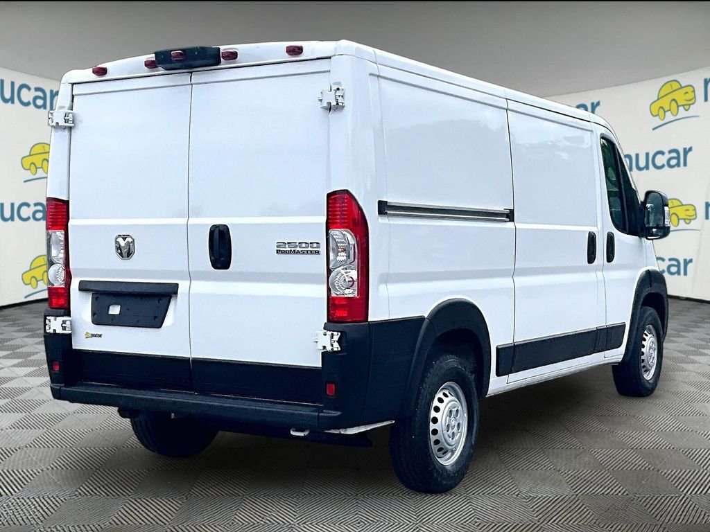 Used 2025 White Ram Base image 6