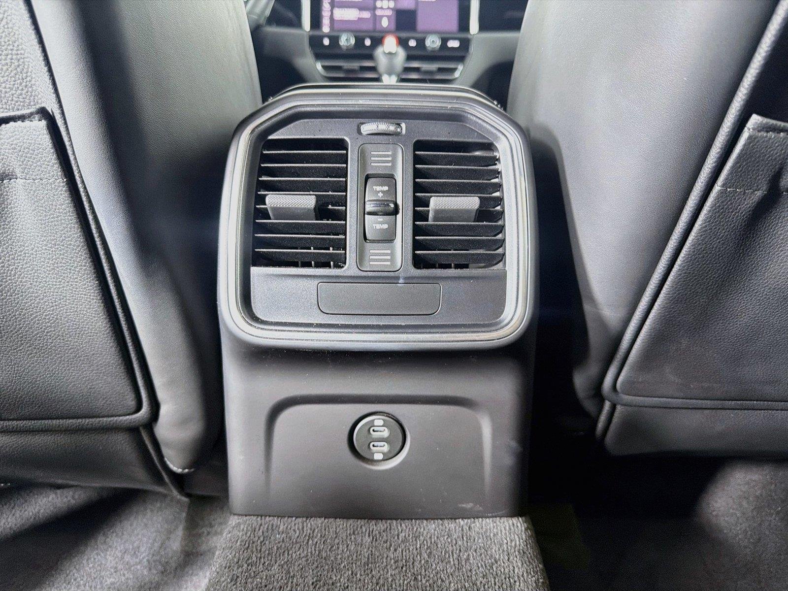 Used 2024  Porsche T image 22