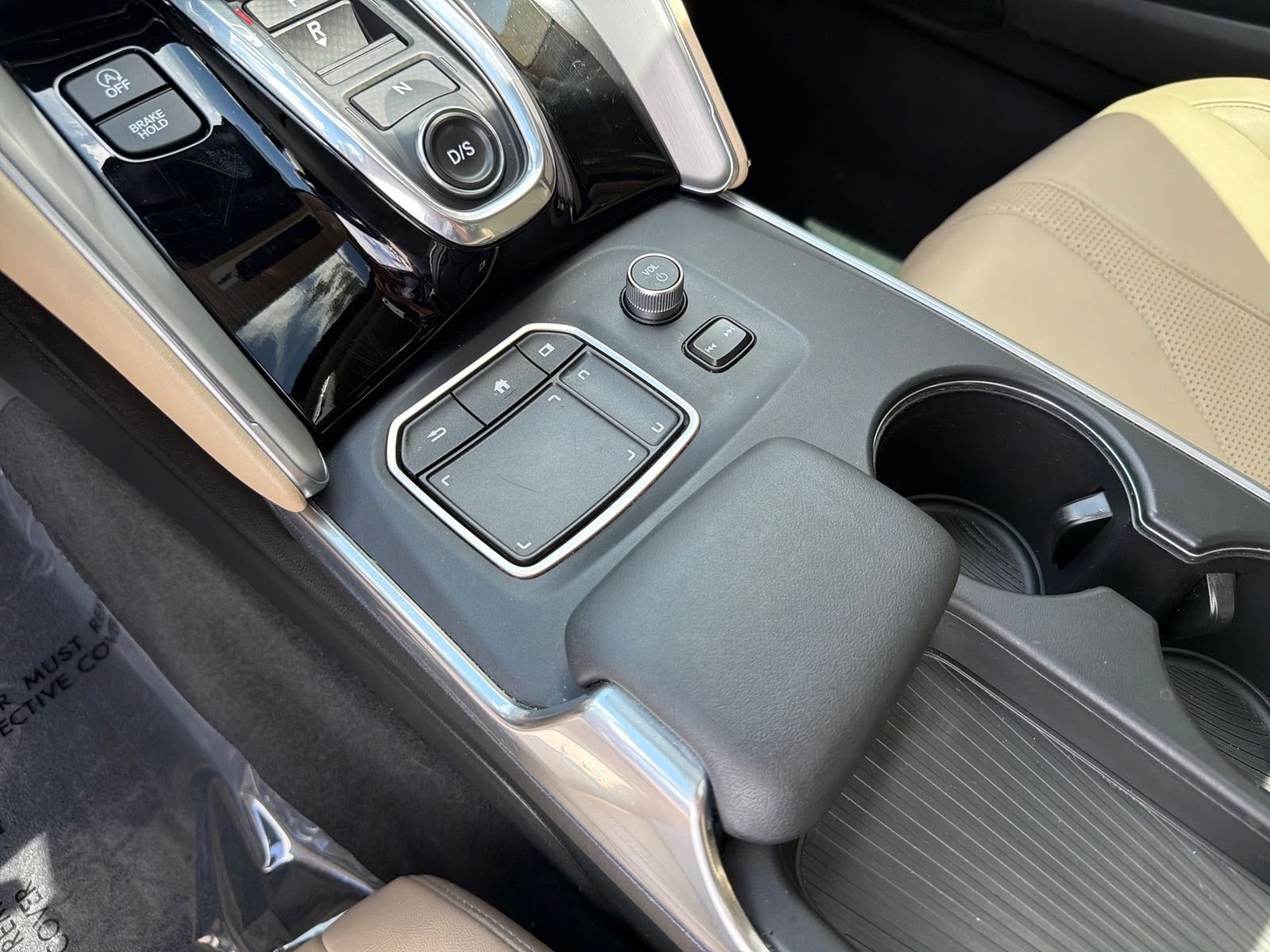 Used 2021  Acura Technology Package image 23