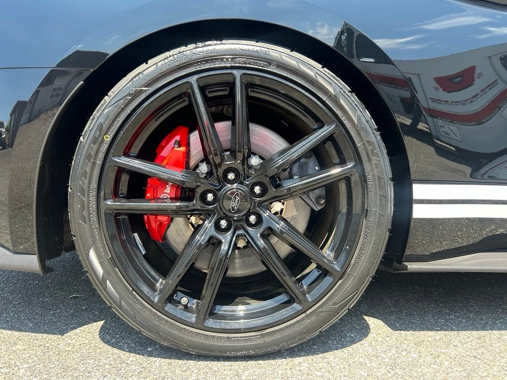 Used 2020 Shadow Black Ford Shelby GT500 image 12