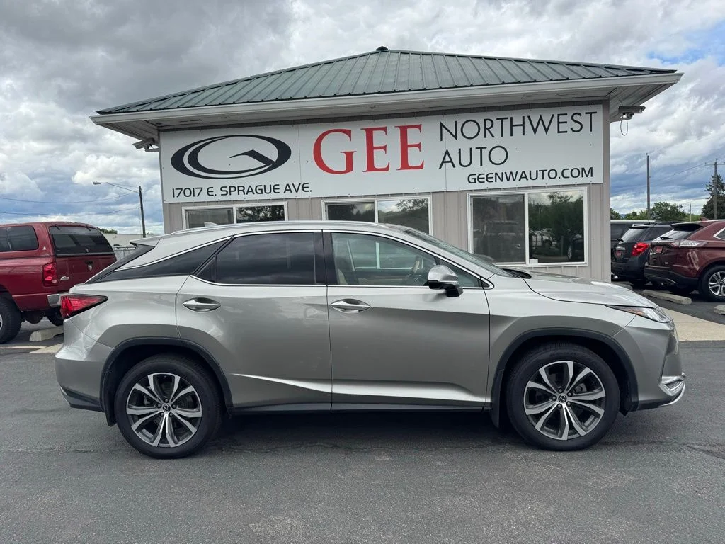 Used 2022 Silver Lexus 350 image 2