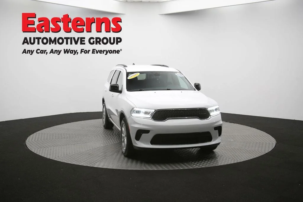 Used 2024 White Dodge SXT image 49