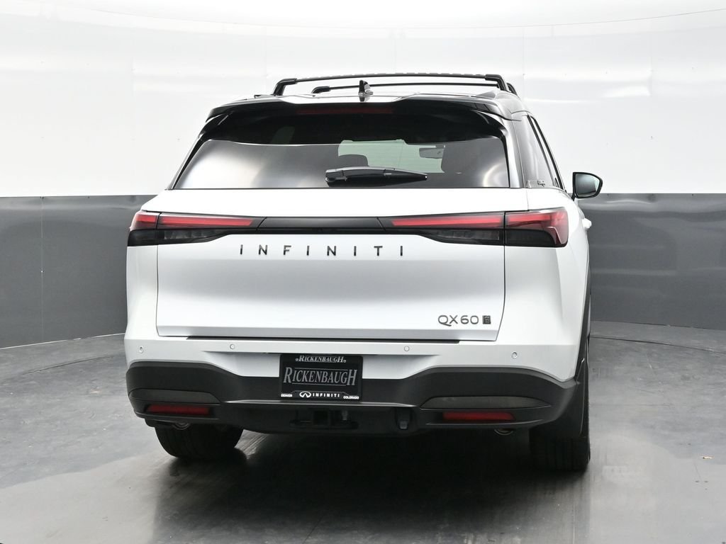 New 2027 2T RAD WHT INFINITI Autograph AWD image 6