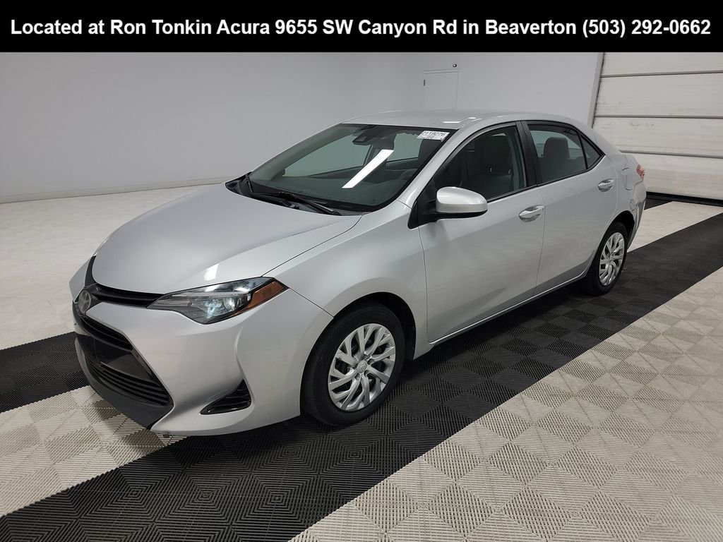 Used 2019 Classic Silver Metallic Toyota LE image 3