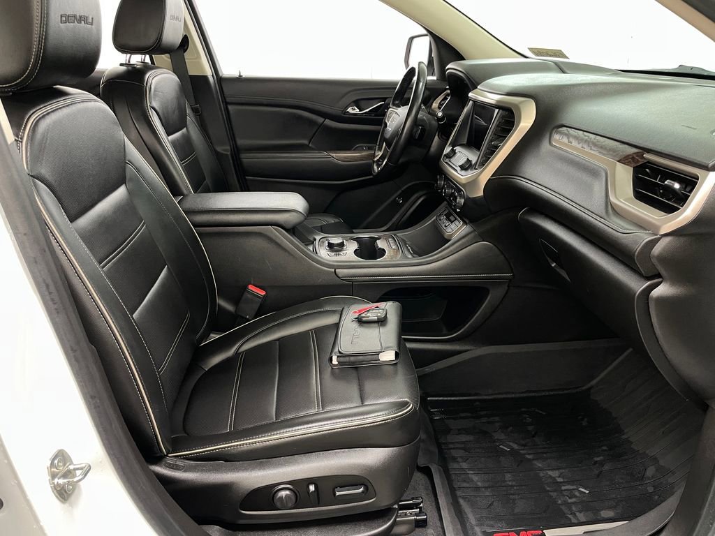 2021 GMC Acadia Denali - Photo 41