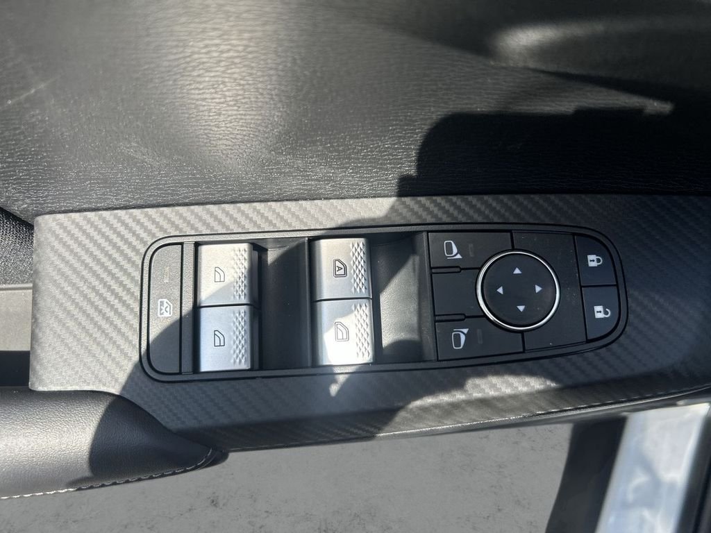 New 2026 WHT DIAMOND Mitsubishi ES image 15