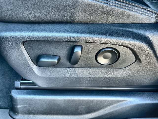 2027 Chevrolet Tahoe photo 22 of 44