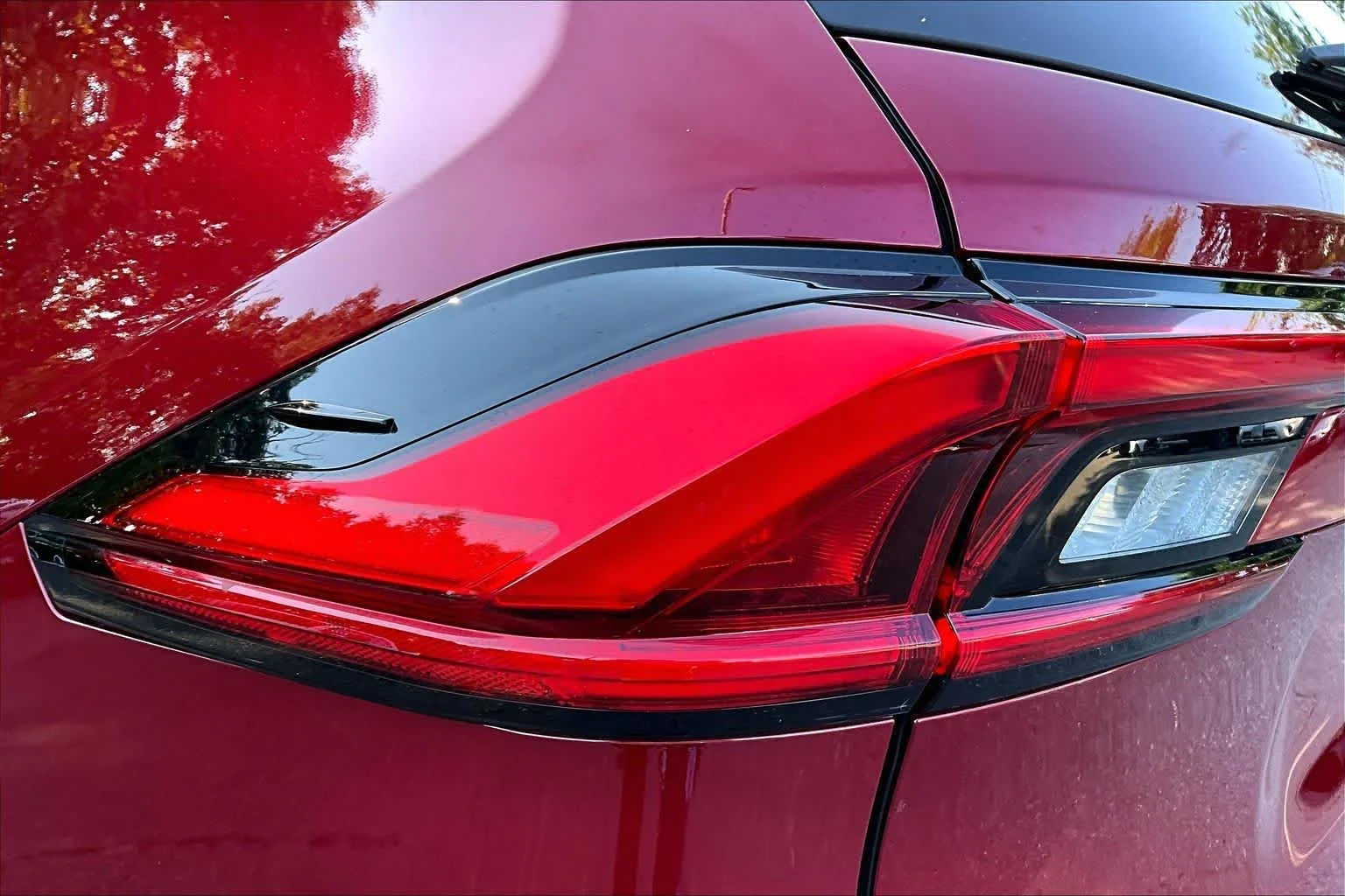 Certified Used 2024 Ruby Flare Pearl Toyota Platinum image 27
