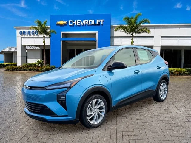 New 2027 Marina Blue Metallic Chevrolet LT image 3