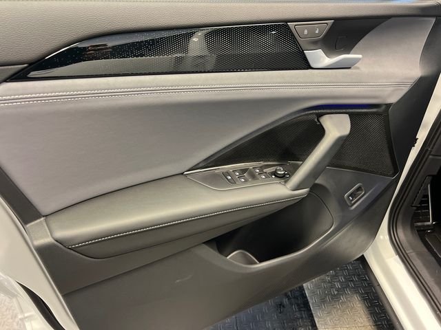 New 2026 White Volkswagen 2.0T SE R-Line Black image 8