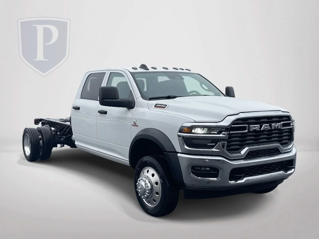 New 2026 Bright White Clearcoat RAM Tradesman image 2