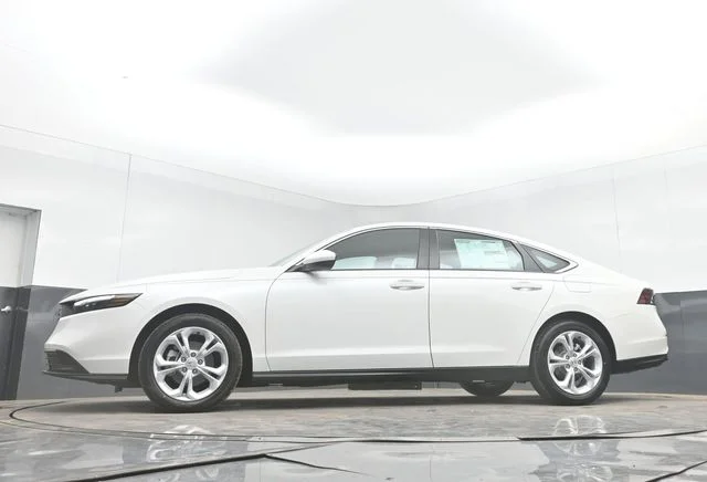 New 2026 Platinum White Pearl Honda LX image 47