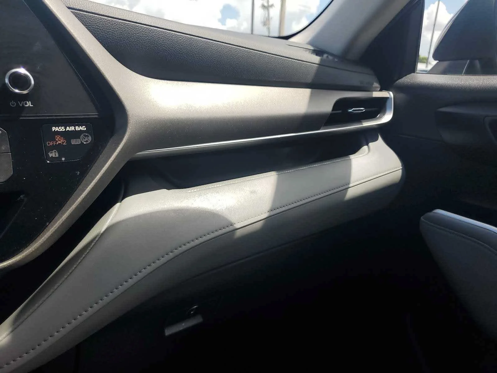 Used 2025 Magnetic Gray Metallic G Toyota LE image 26