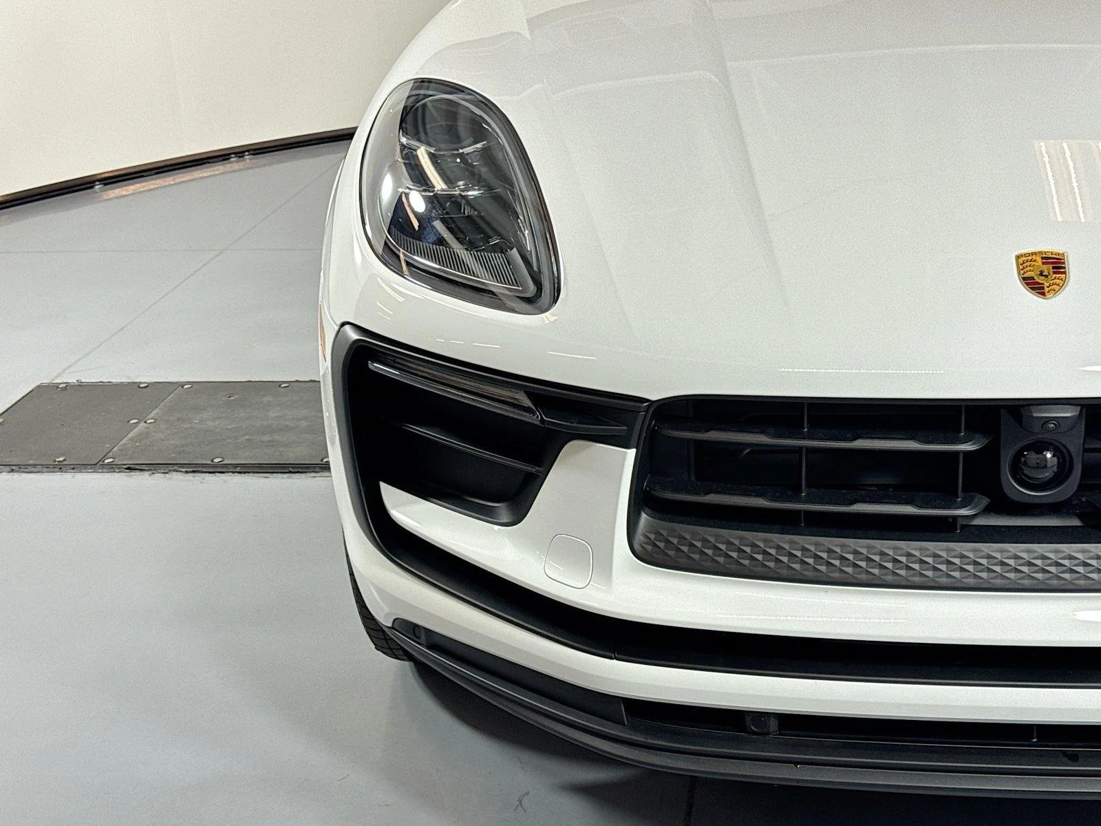 New 2026 White Porsche  image 28