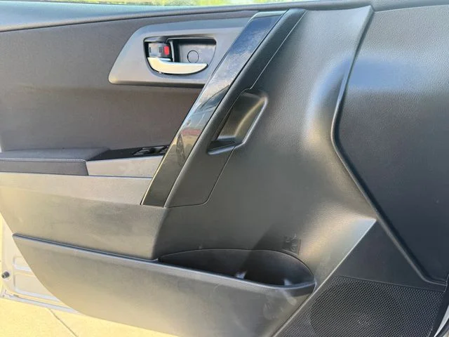 Used 2016 Classic Silver Metallic Scion Base image 18
