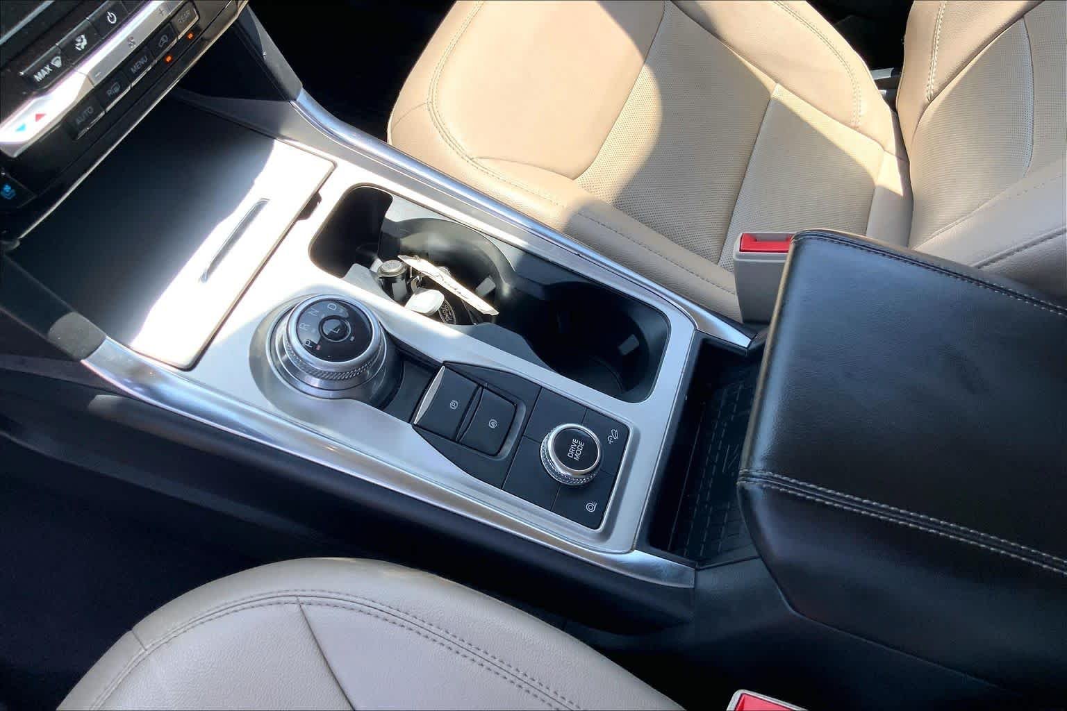 2023 Ford Explorer Limited - Photo 17