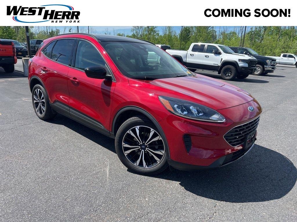 Used 2021 Red Metallic Ford SE image 1