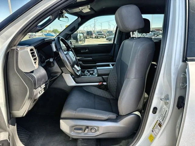 Used 2025 White Toyota SR5 image 11