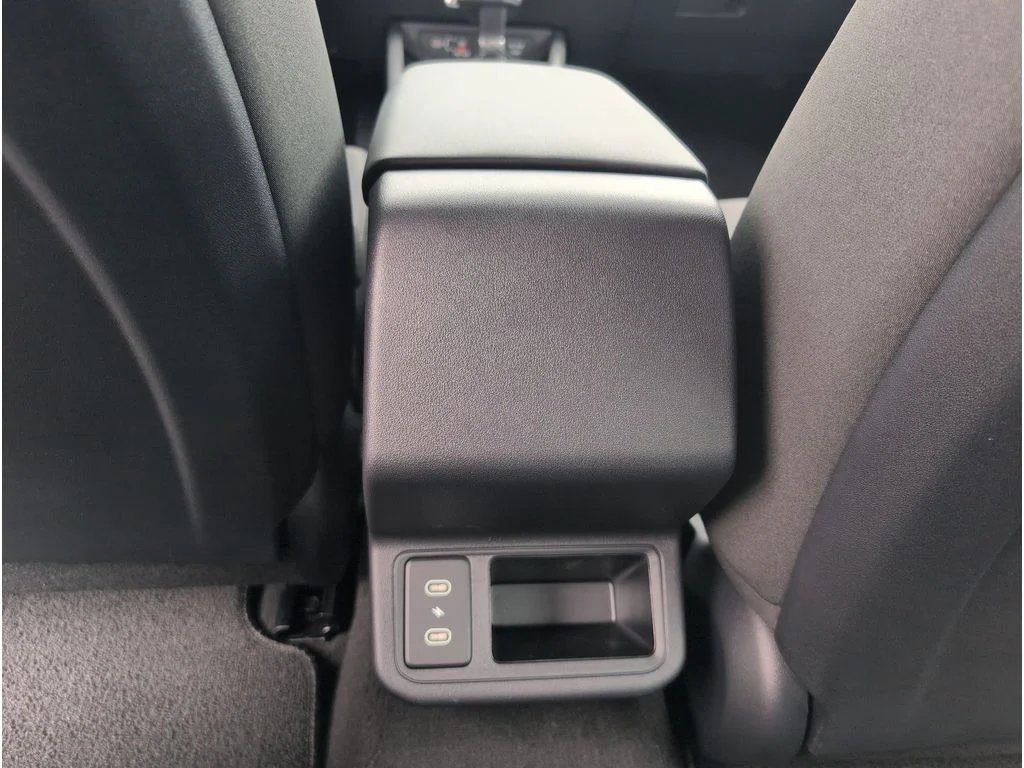 New 2026 Deep Sea Blue Kia LXS image 32