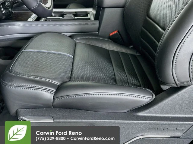 New 2026 Star White Metallic Tri-Coat Ford Platinum image 22