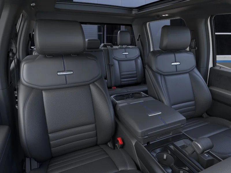 2025 Ford F-150 Platinum - Photo 10