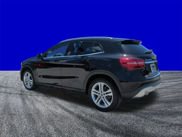 Used 2020  Mercedes-Benz GLA 250 image 6