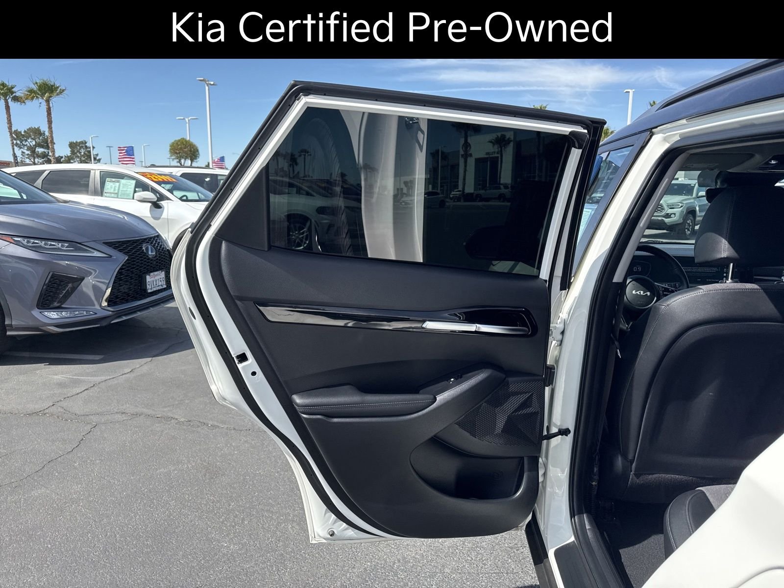 Certified Used 2026 Clear White/Black Roof Kia S image 18