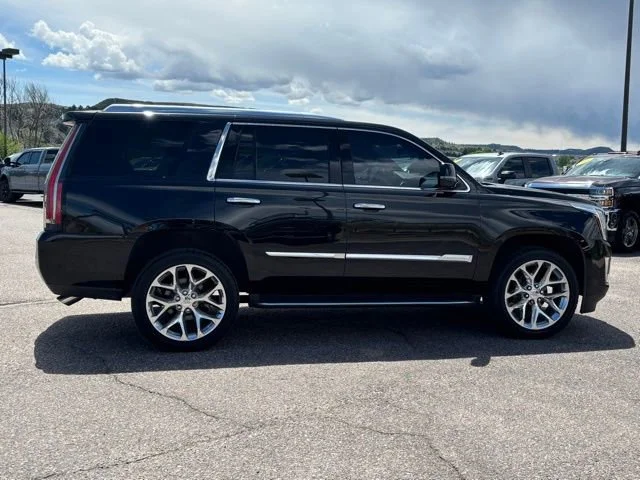 Used 2020 Black Cadillac Luxury image 6