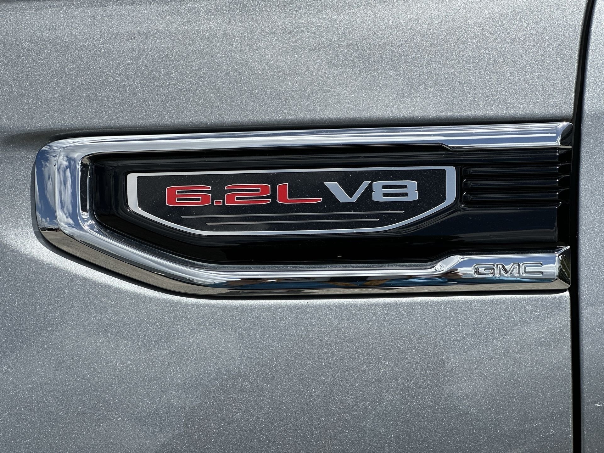 Certified Used 2023 STERLING METALLIC GMC Denali image 31