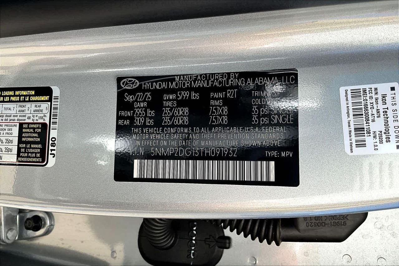 New 2026 Shimmering Silver Hyundai SEL image 19