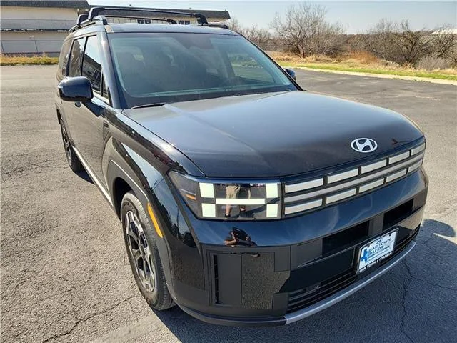 New 2026 Phantom Black Hyundai SEL image 6