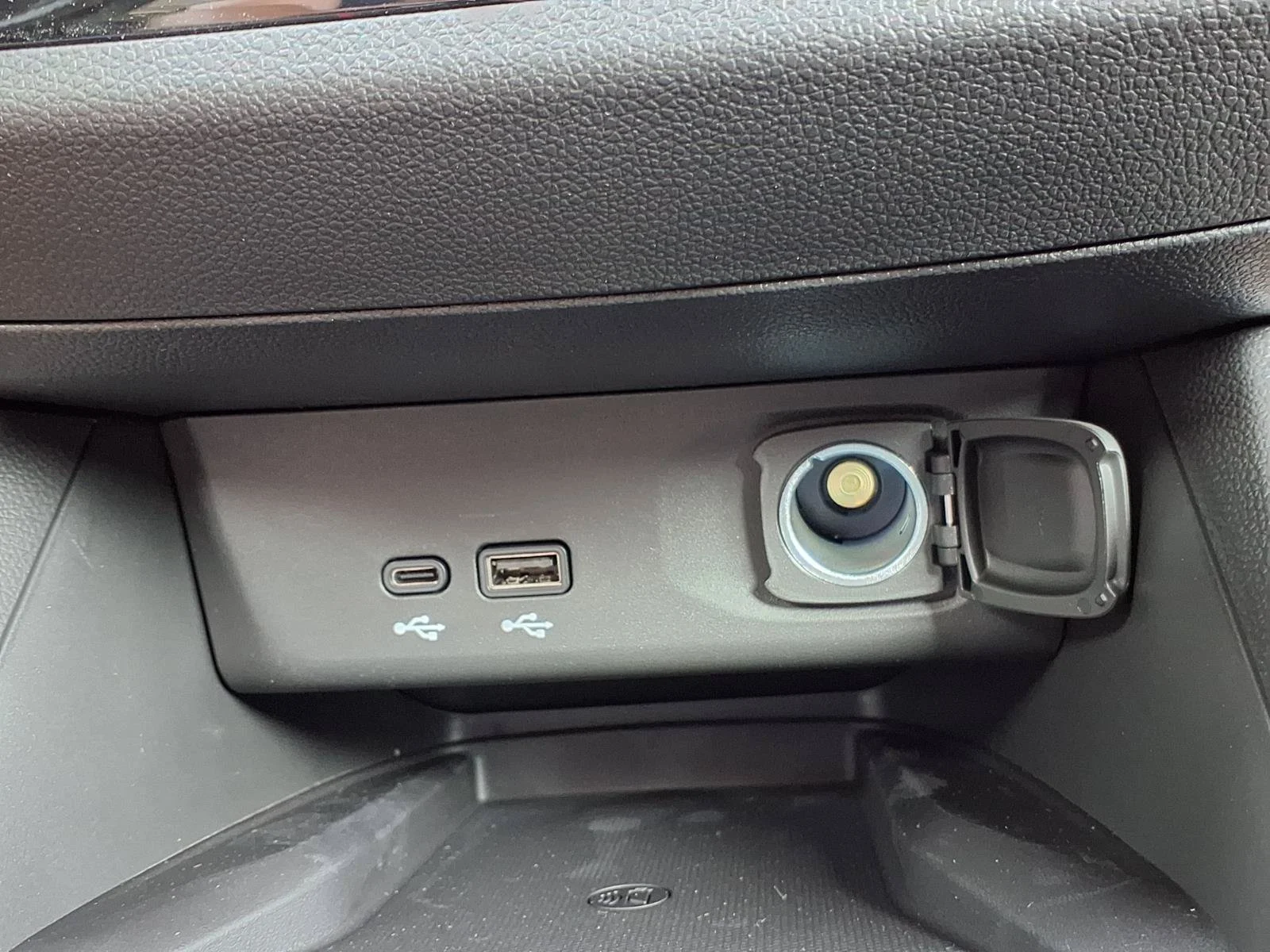 2026 Buick Envista Sport Touring - Photo 6