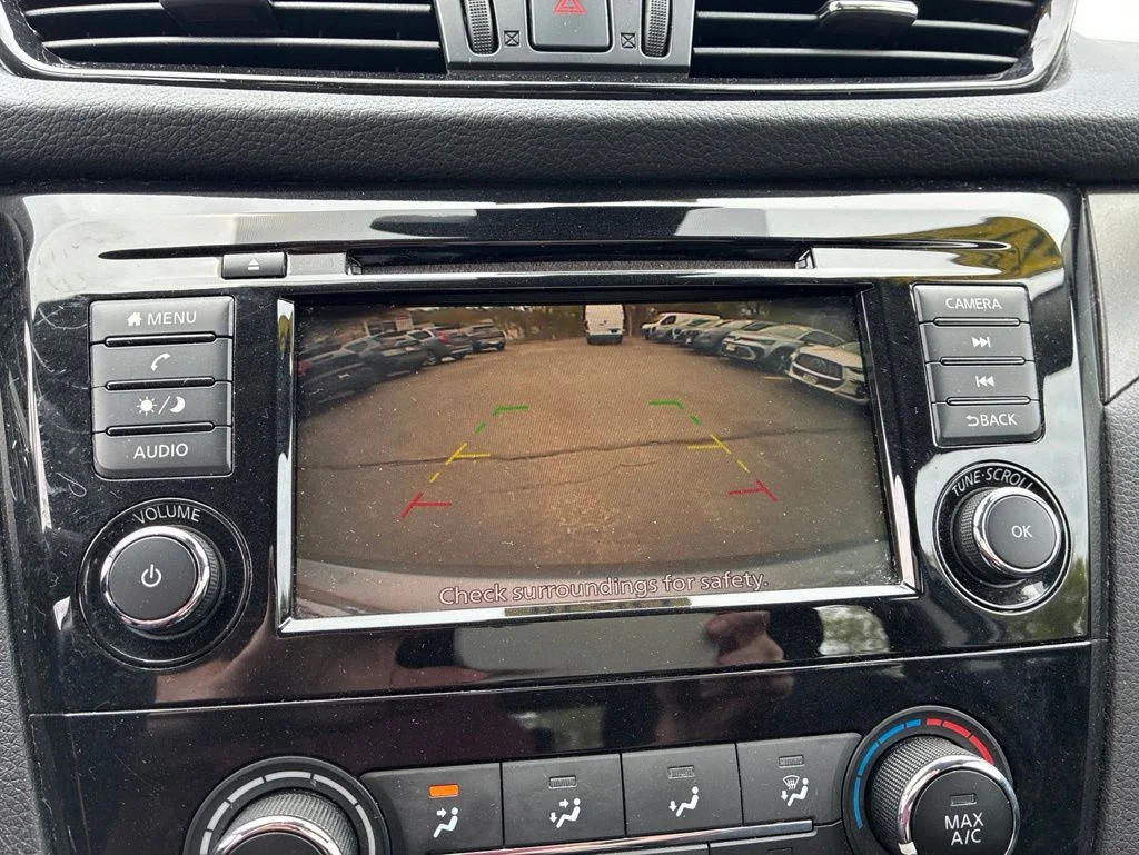 Used 2020 Gray Nissan S image 20