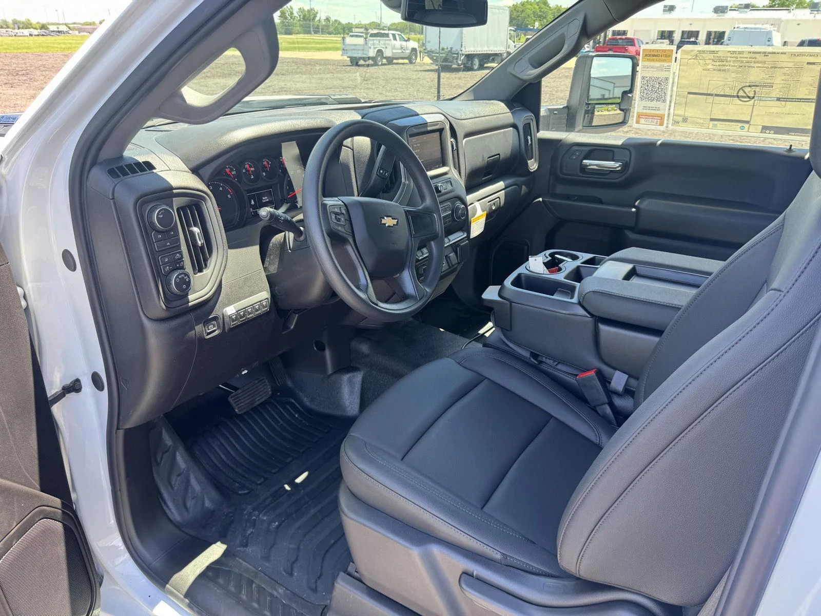 New 2026 Summit White Chevrolet Work Truck image 15