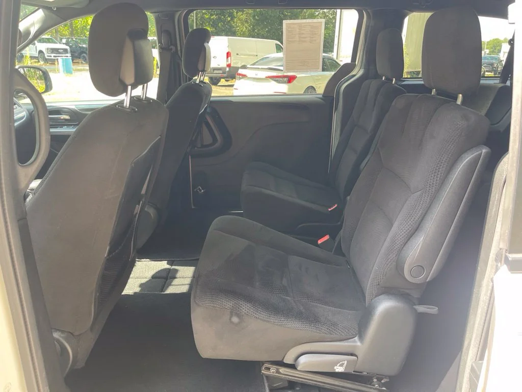 Used 2017 White Dodge SE Plus image 15