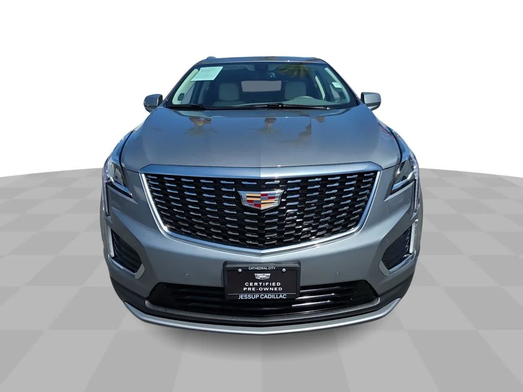 Used 2024 Argent Silver Metallic Cadillac FWD Premium Luxury image 3